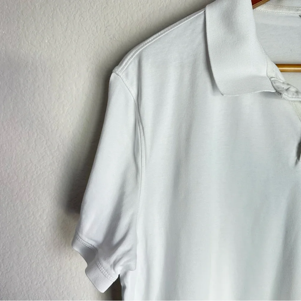 Banana Republic Luxe Touch Mens Classy White Polo Shirt Size Medium Short Sleeve